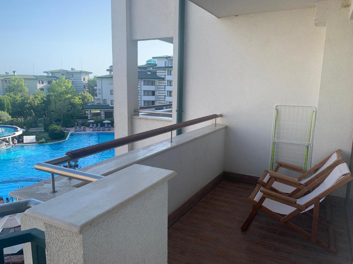 Kalina Private Apartments In Emerald Resort, Равда Екстер'єр фото