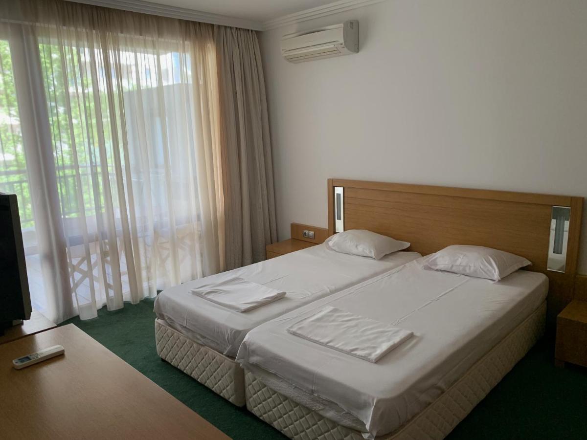 Kalina Private Apartments In Emerald Resort, Равда Екстер'єр фото