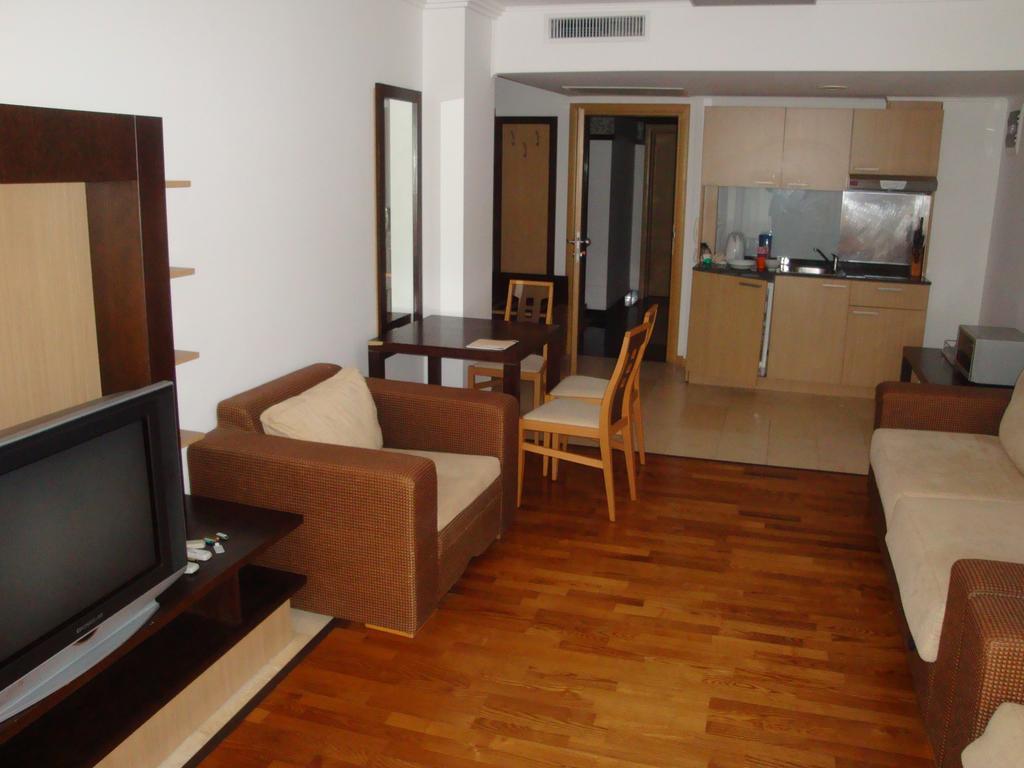 Kalina Private Apartments In Emerald Resort, Равда Екстер'єр фото
