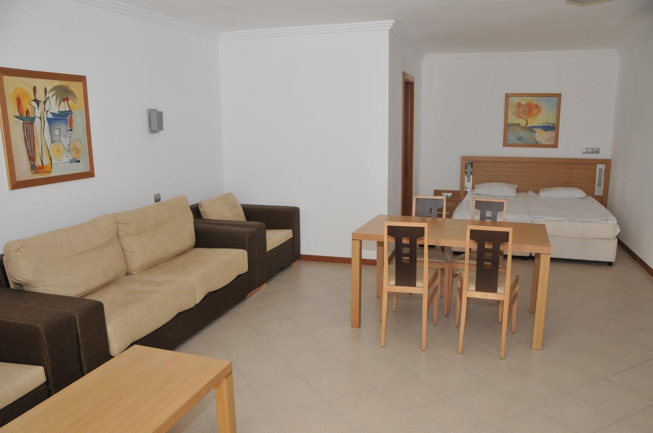 Kalina Private Apartments In Emerald Resort, Равда Екстер'єр фото