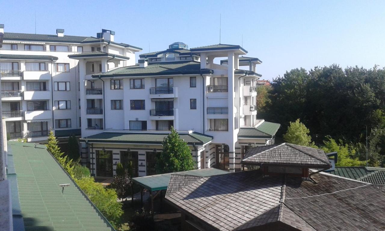Kalina Private Apartments In Emerald Resort, Равда Екстер'єр фото